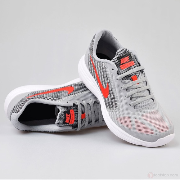 nike revolution 3 wolf grey orange